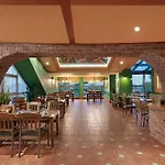 Θέρετρο Limak Lara Deluxe & 5*