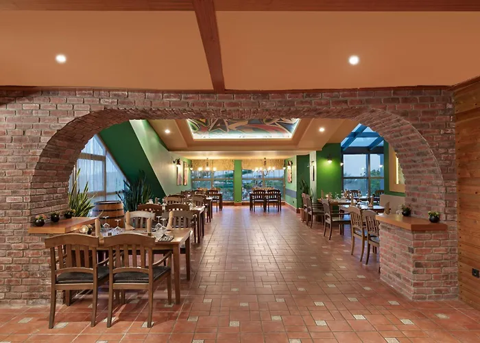 Resort Limak Lara Deluxe & 5*