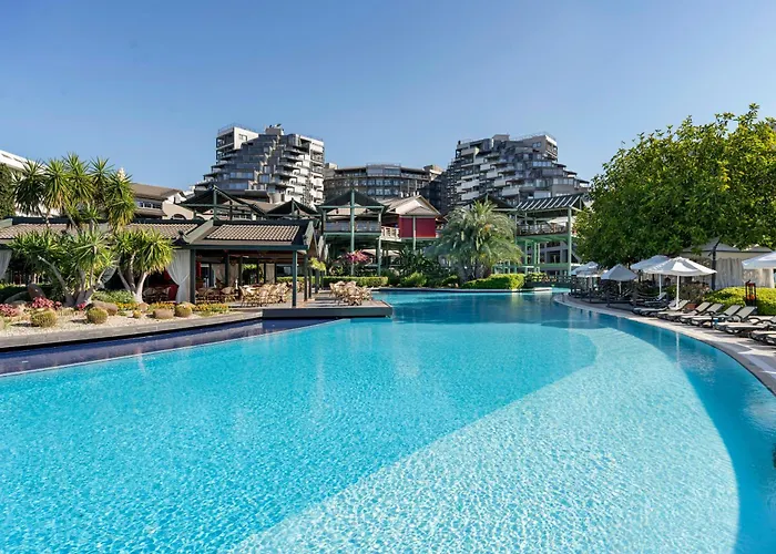 Resort Limak Lara Deluxe & 5*