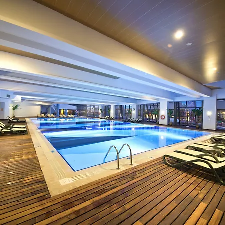 리조트 Limak Lara Deluxe &