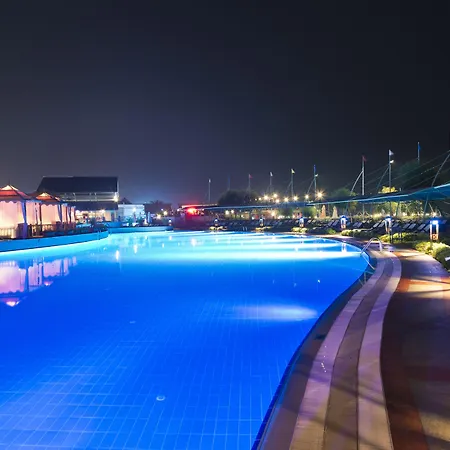 Limak Lara Deluxe & 5* 안탈리아