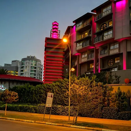 Limak Lara Deluxe & アンタルヤ