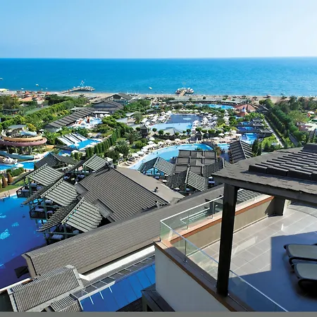 리조트 Limak Lara Deluxe &