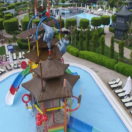 リゾート Limak Lara Deluxe & アンタルヤ