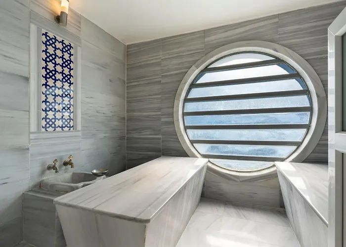 Limak Lara Deluxe & 5*