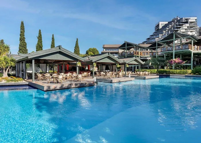 Limak Lara Deluxe & 5*