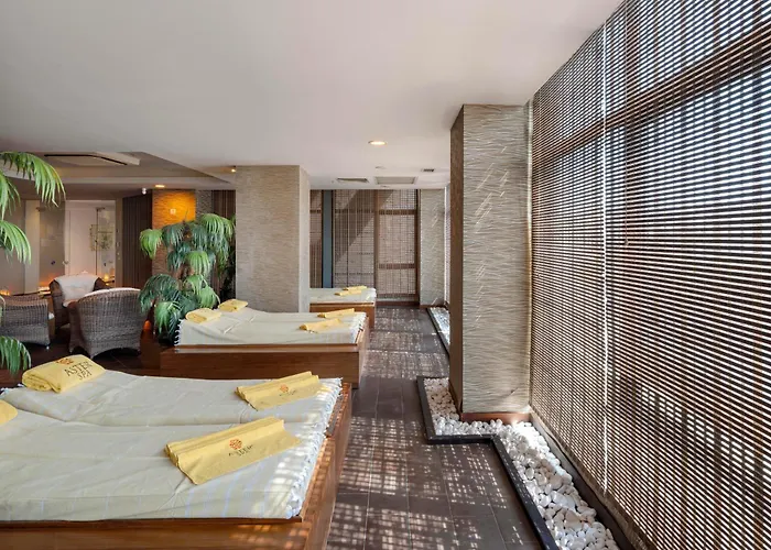 Resort Limak Lara Deluxe &