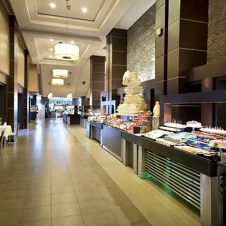 Resort Limak Lara Deluxe & Antalya