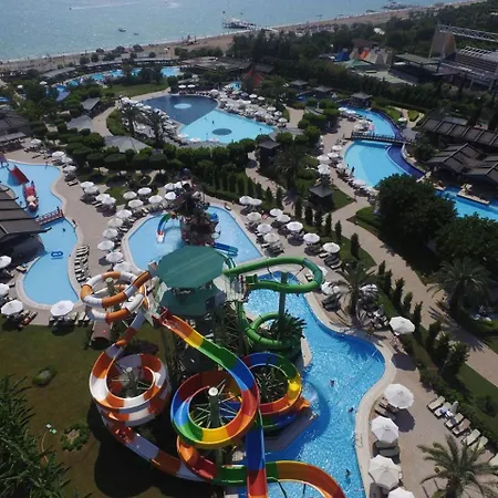 Resort Limak Lara Deluxe & 5*