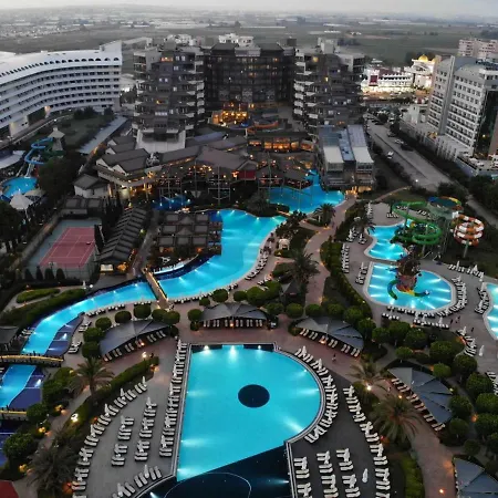 Limak Lara Deluxe & Resort 5*